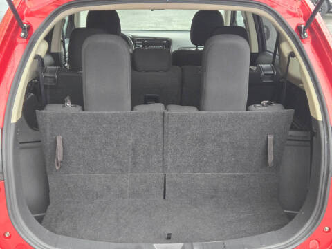 2016 Mitsubishi Outlander ES