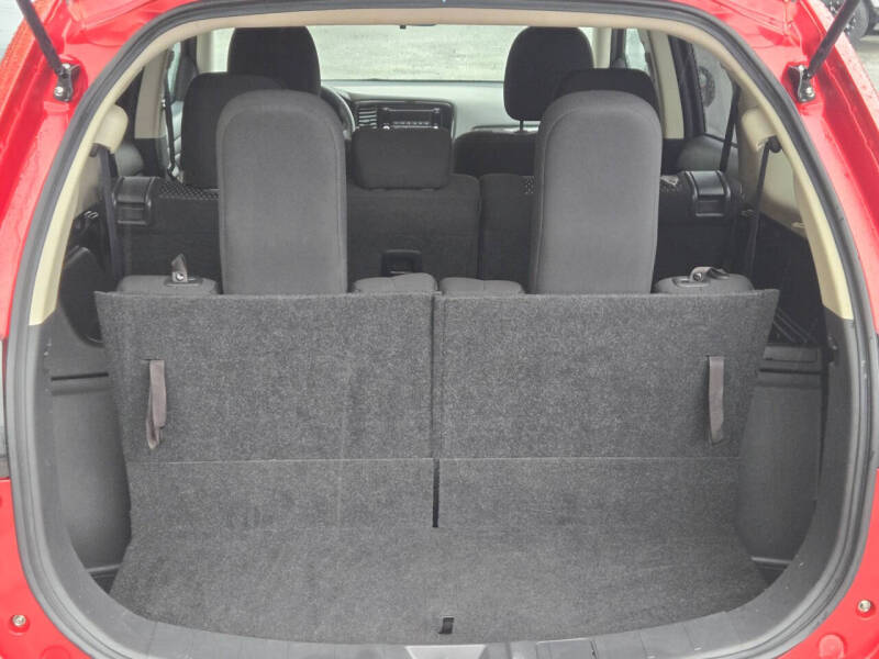 2016 Mitsubishi Outlander ES