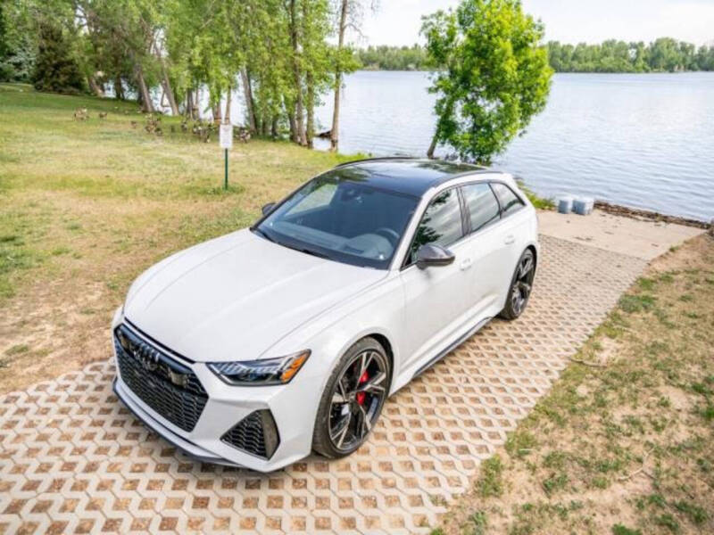 2022 Audi RS 6 Avant Base's photo