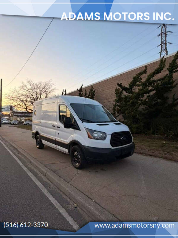2016 Ford Transit Base's photo
