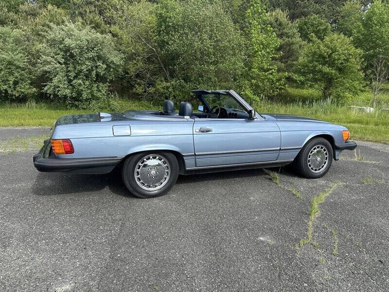1986 Mercedes-Benz 560-Class 560 SL