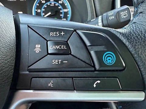 2020 Nissan LEAF SV