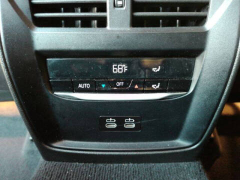 2024 BMW 3 Series 330i