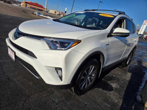 2017 Toyota RAV4 Hybrid XLE