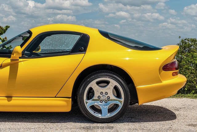 2001 Dodge Viper GTS