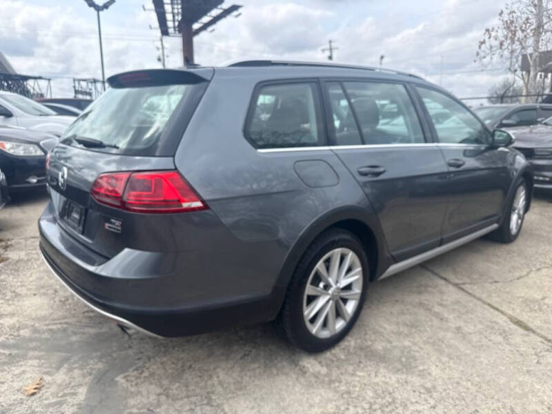 2017 Volkswagen Golf Alltrack