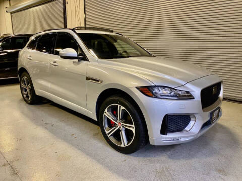 2019 Jaguar F-PACE S