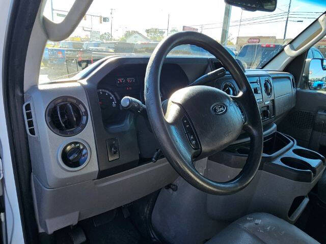 2014 Ford E-Series E-250