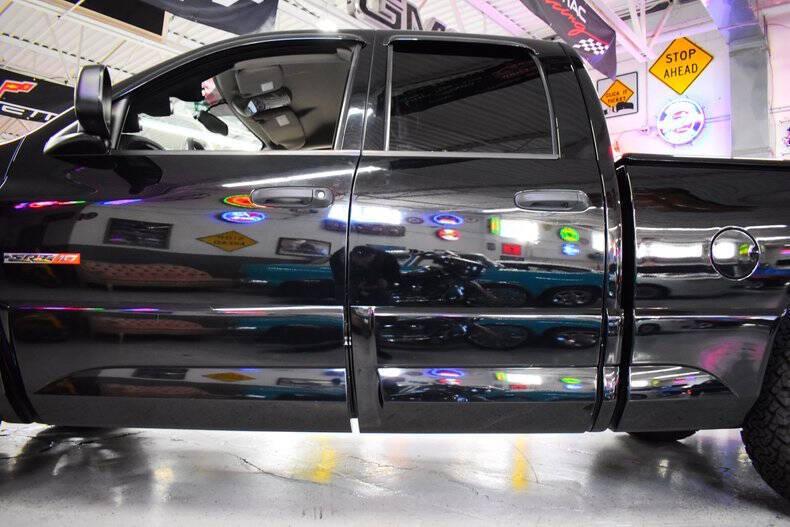 2005 Dodge Ram 1500 SRT-10