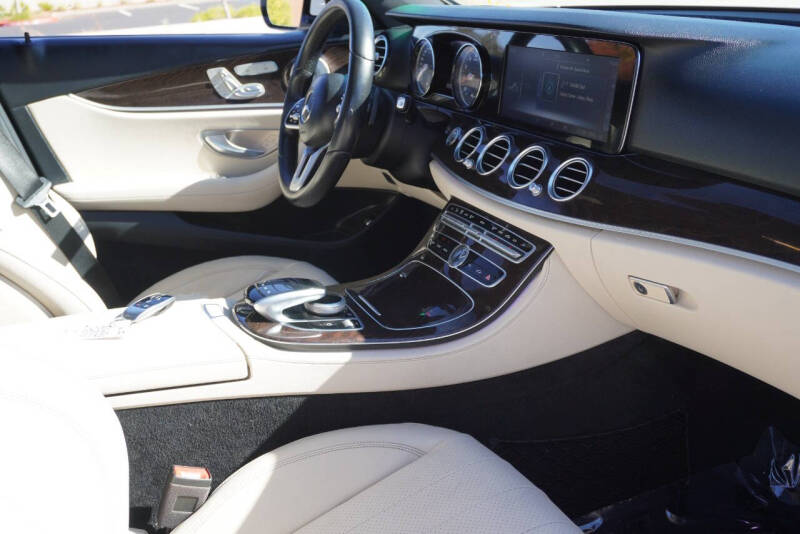 2019 Mercedes-Benz E-Class E 300