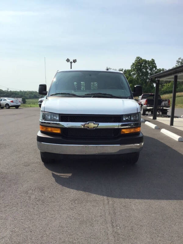 2025 Chevrolet Express 2500