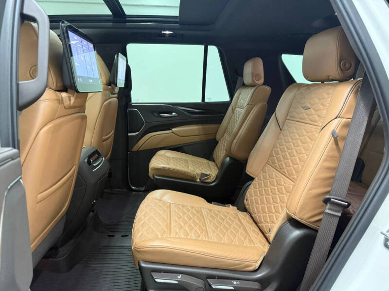 2021 Cadillac Escalade Sport