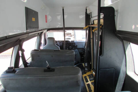 2011 Ford E-Series E-350 SD