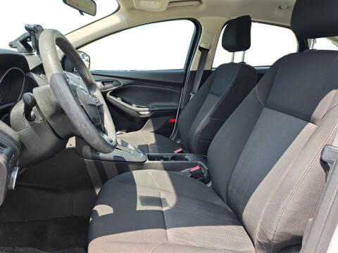 2017 Ford Focus S