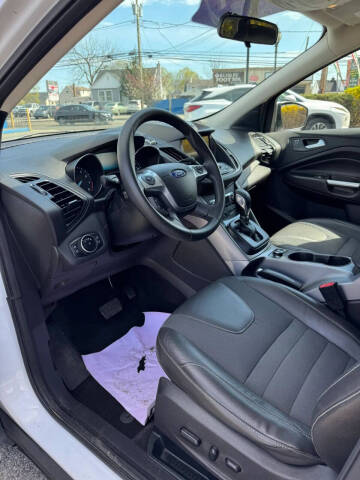 2016 Ford Escape SE