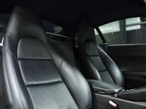 2018 Porsche 718 Cayman