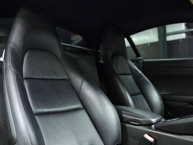 2018 Porsche 718 Cayman