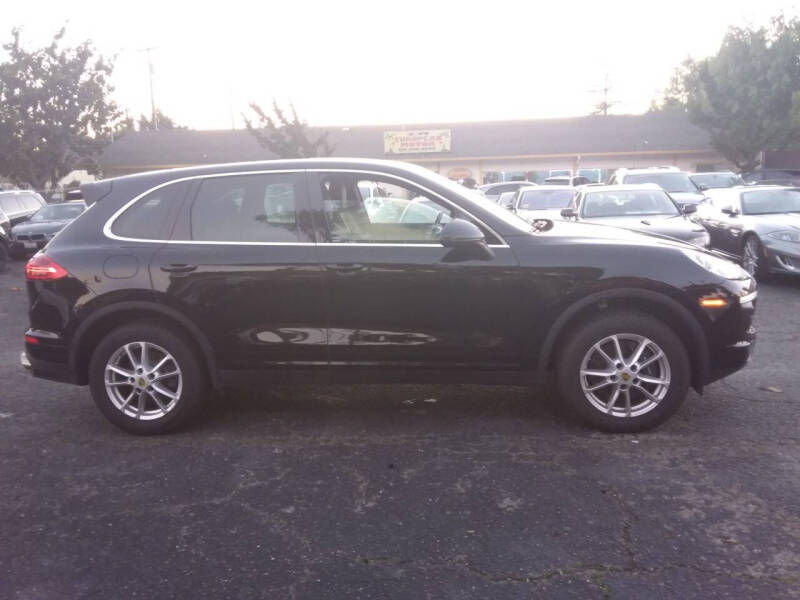 2016 Porsche Cayenne