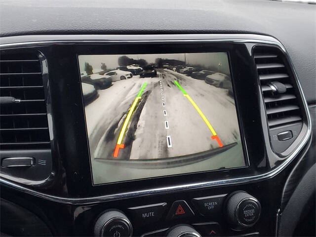 2020 Jeep Grand Cherokee Laredo E