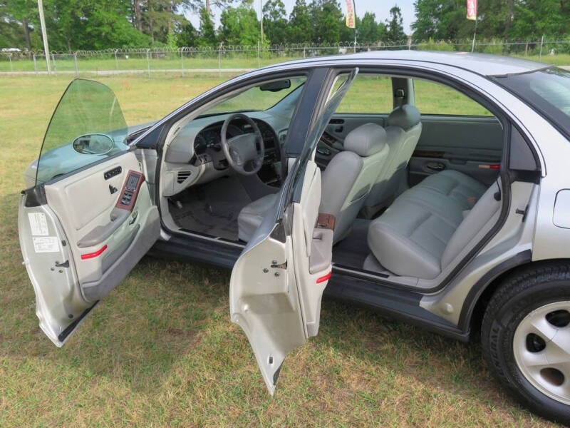 1999 Oldsmobile Aurora