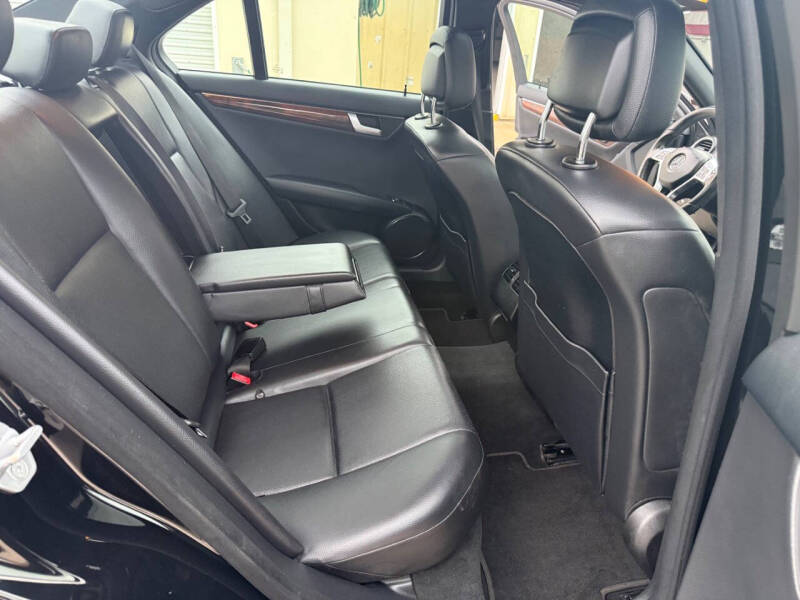 2012 Mercedes-Benz C-Class C 250 Sport