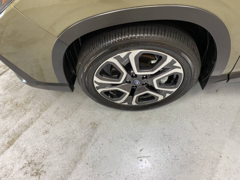 2024 Subaru Ascent Touring