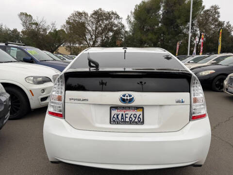 2010 Toyota Prius III