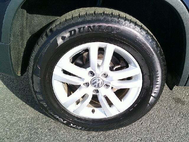 2015 Volkswagen Tiguan S