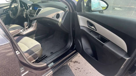 2013 Chevrolet Cruze LS Auto