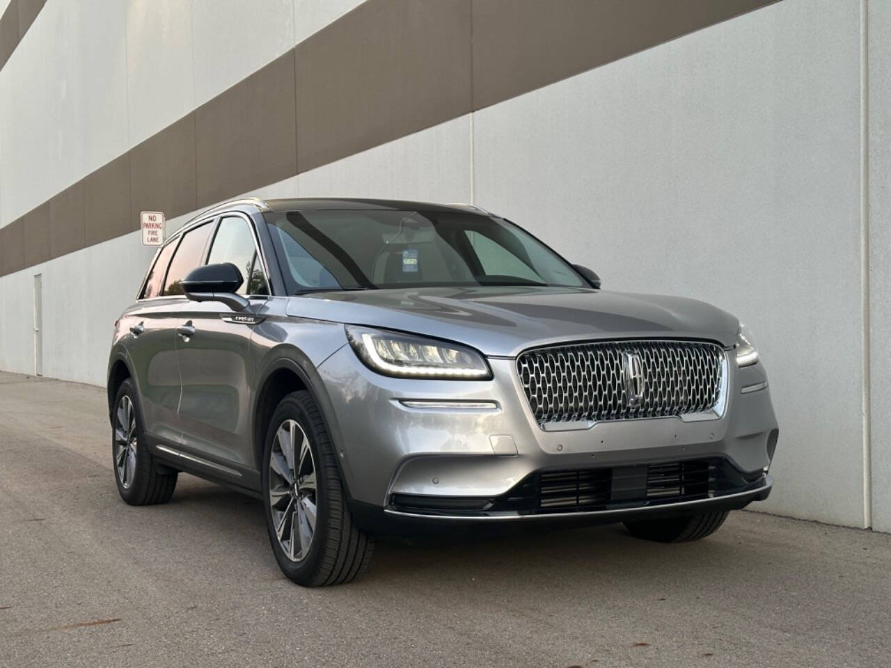 2022 Lincoln Corsair for sale at Phoenix Motor Co in Romulus, MI