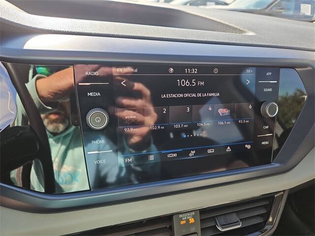 2022 Volkswagen Taos SE 4Motion