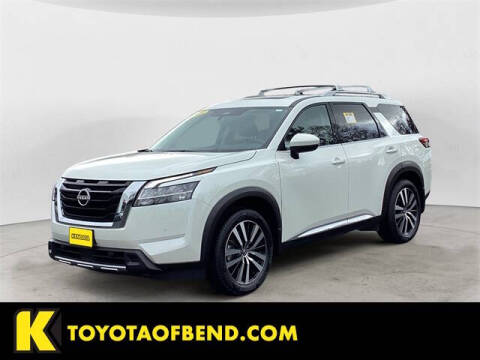 2023 Nissan Pathfinder Platinum