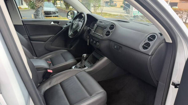 2012 Volkswagen Tiguan