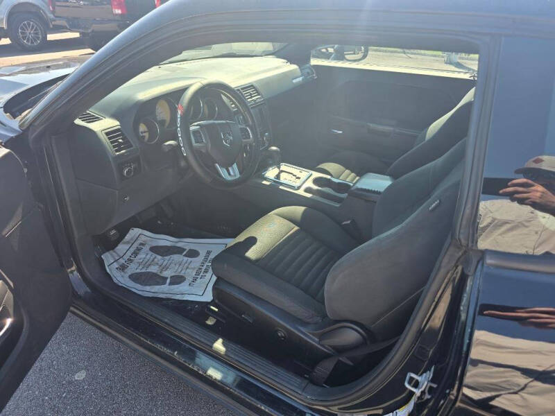 2012 Dodge Challenger SXT