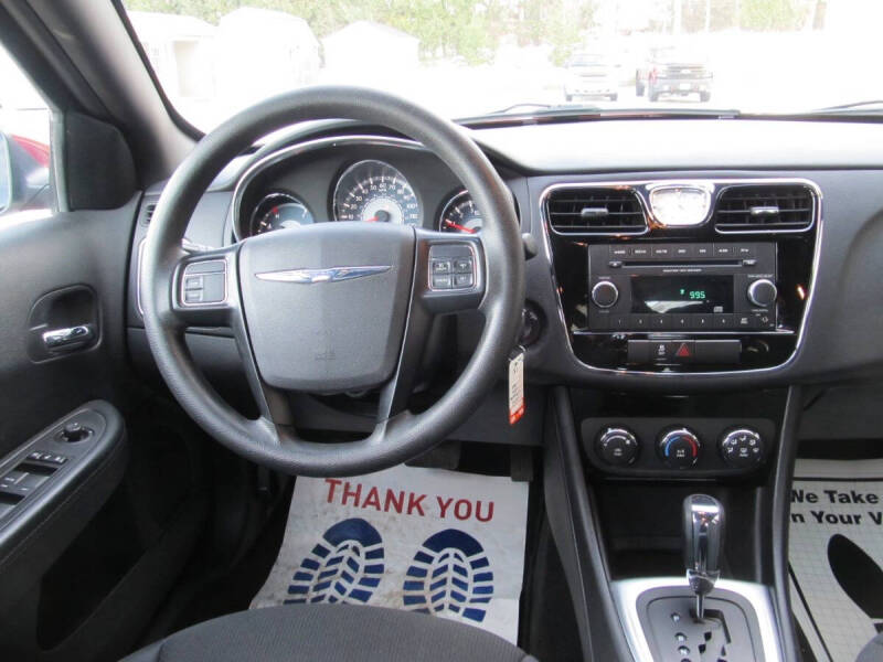 2012 Chrysler 200 LX