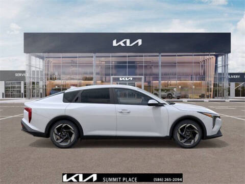 2025 Kia K4 EX