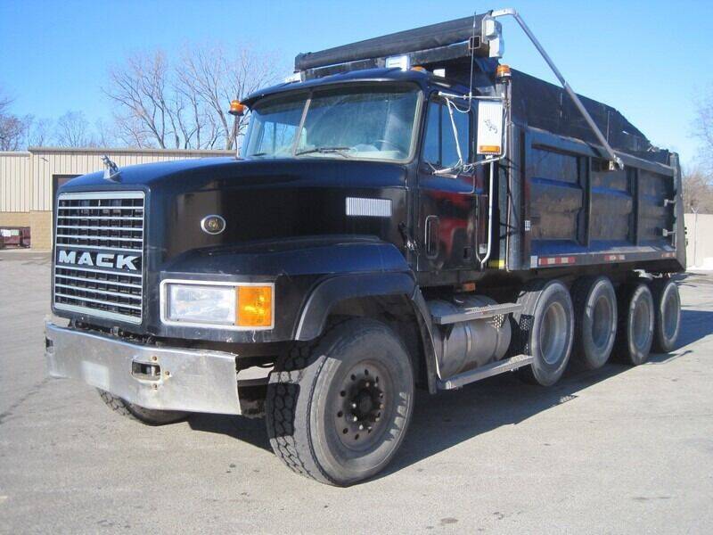 2000 Mack CL713 for sale in Salem, OR