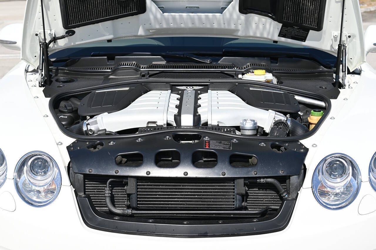 2012 Bentley Continental 27