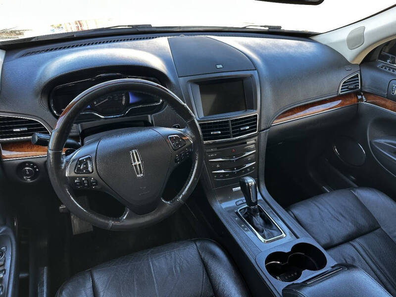 2016 Lincoln MKT EcoBoost
