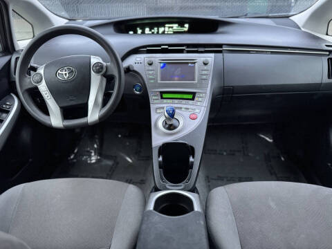 2015 Toyota Prius Two