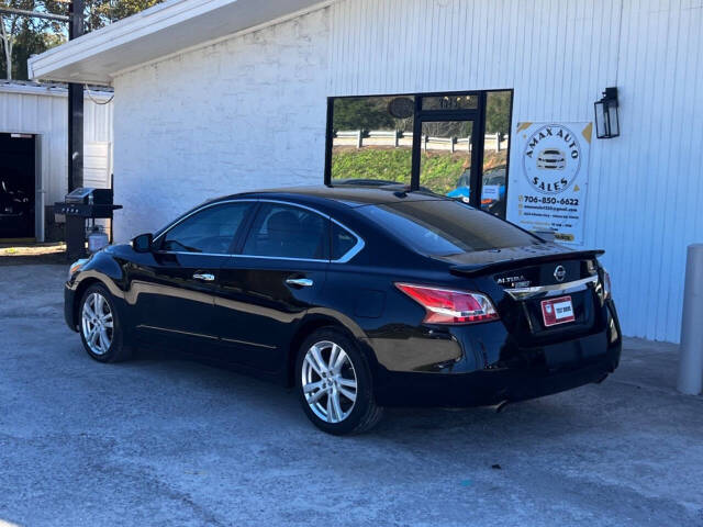 2013 Nissan Altima for sale at AMAX AUTO in ATHENS, GA