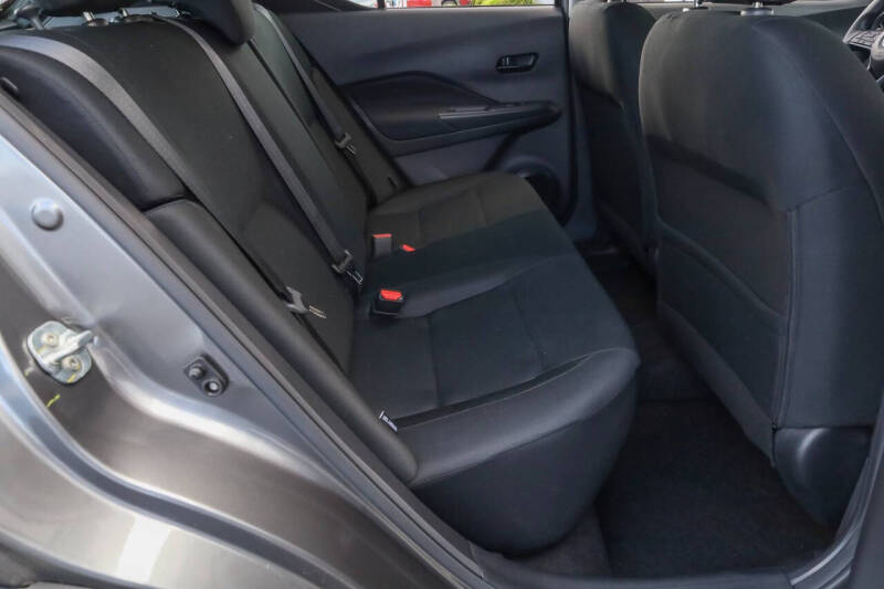 2025 Nissan Kicks Play S