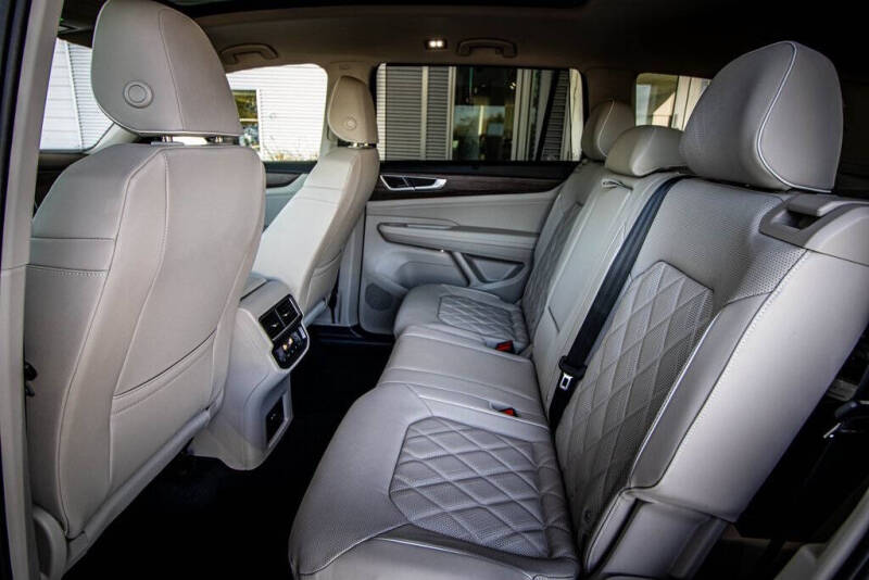 2026 Volkswagen Atlas SEL Premium R-Line 4Motion