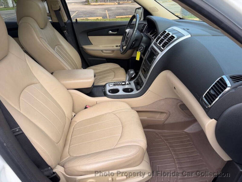 2011 GMC Acadia SLT-2
