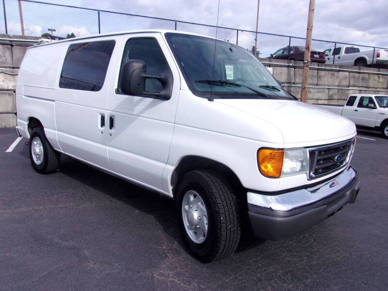 2006 Ford E-Series for sale at Delta Auto Sales in Milwaukie OR