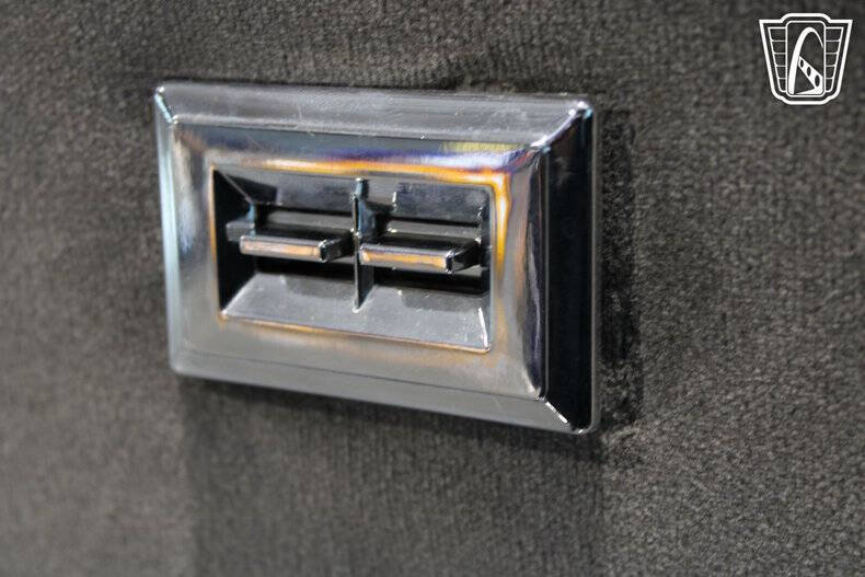 1953 Mercury M 100