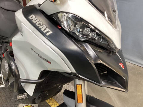 2020 Ducati Multistrada 950 S Spoked Wheel