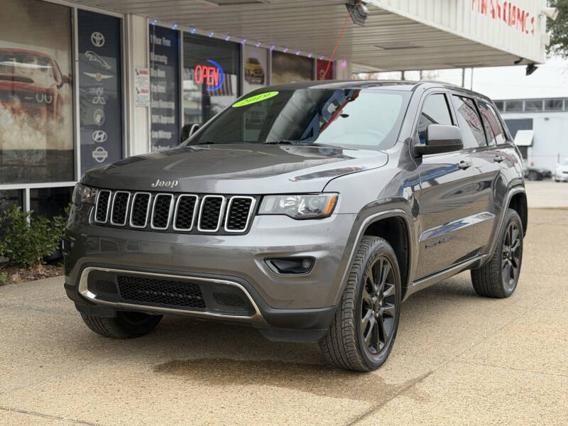 2019 Jeep Grand Cherokee Laredo