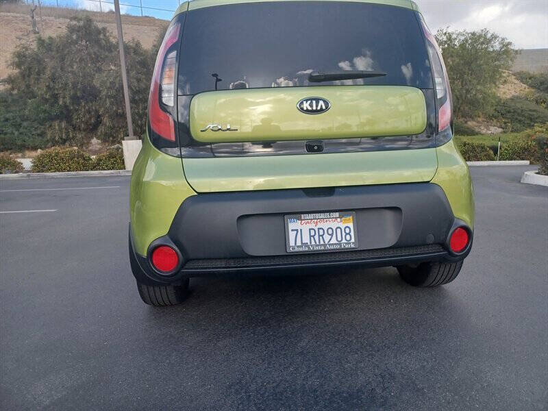 2015 Kia Soul +