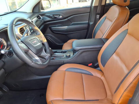 2017 GMC Acadia SLT-1